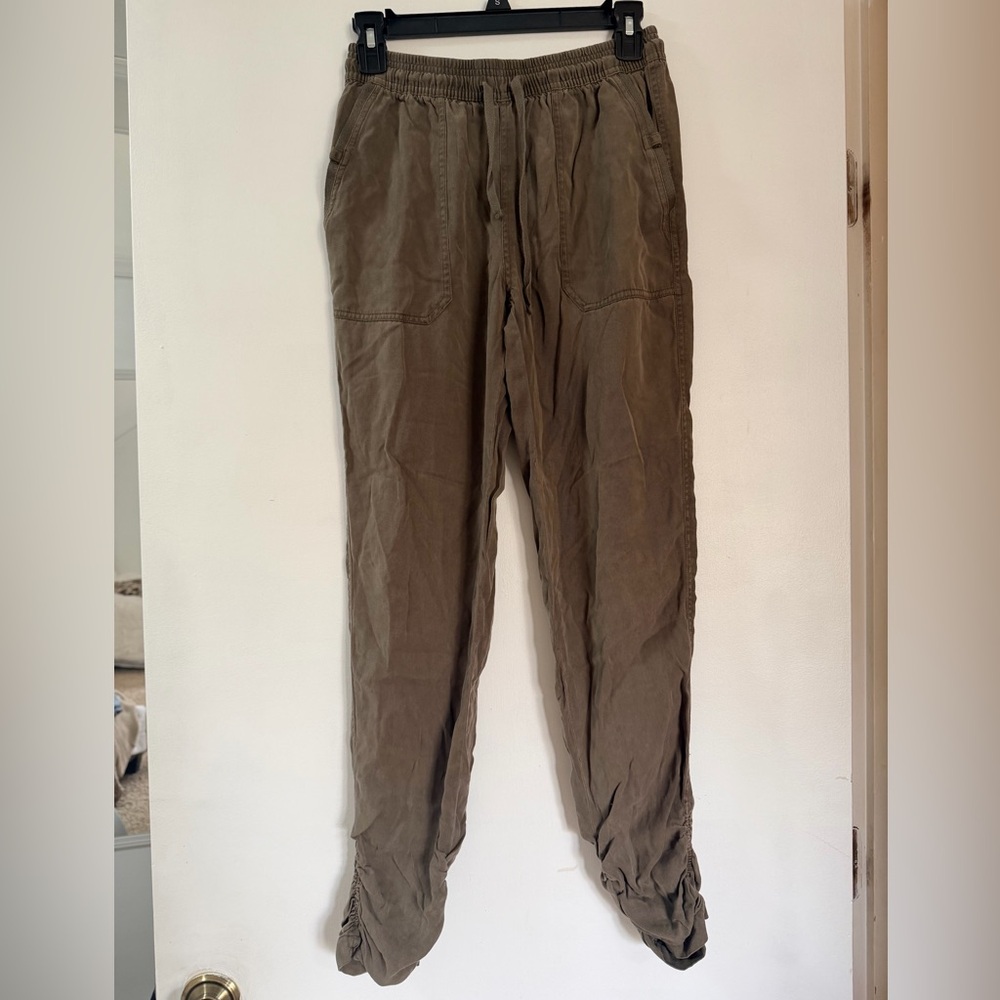 Thread & Supply Olive Drawstring Joggers